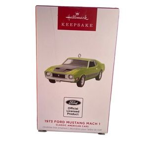 Hallmark Classic American Cars Series #33 1973 Ford Mustang Ornament New in Box